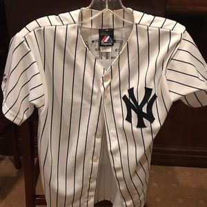 Derek Jeter Yankees Jersey